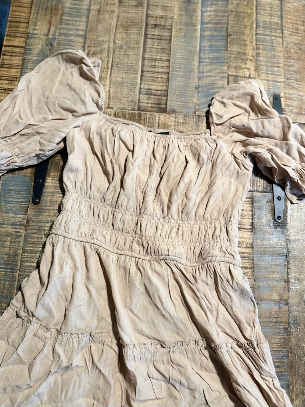Trixxi Cream Puff-Sleeve Tiered Dress